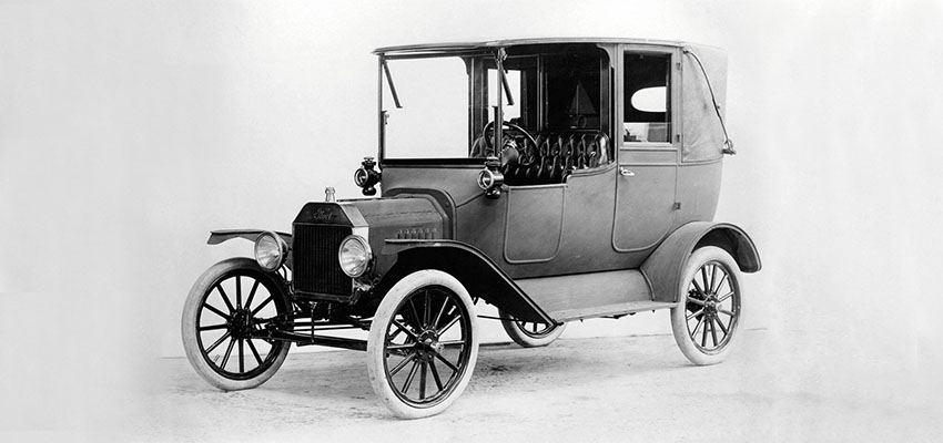 ilk avtomobil